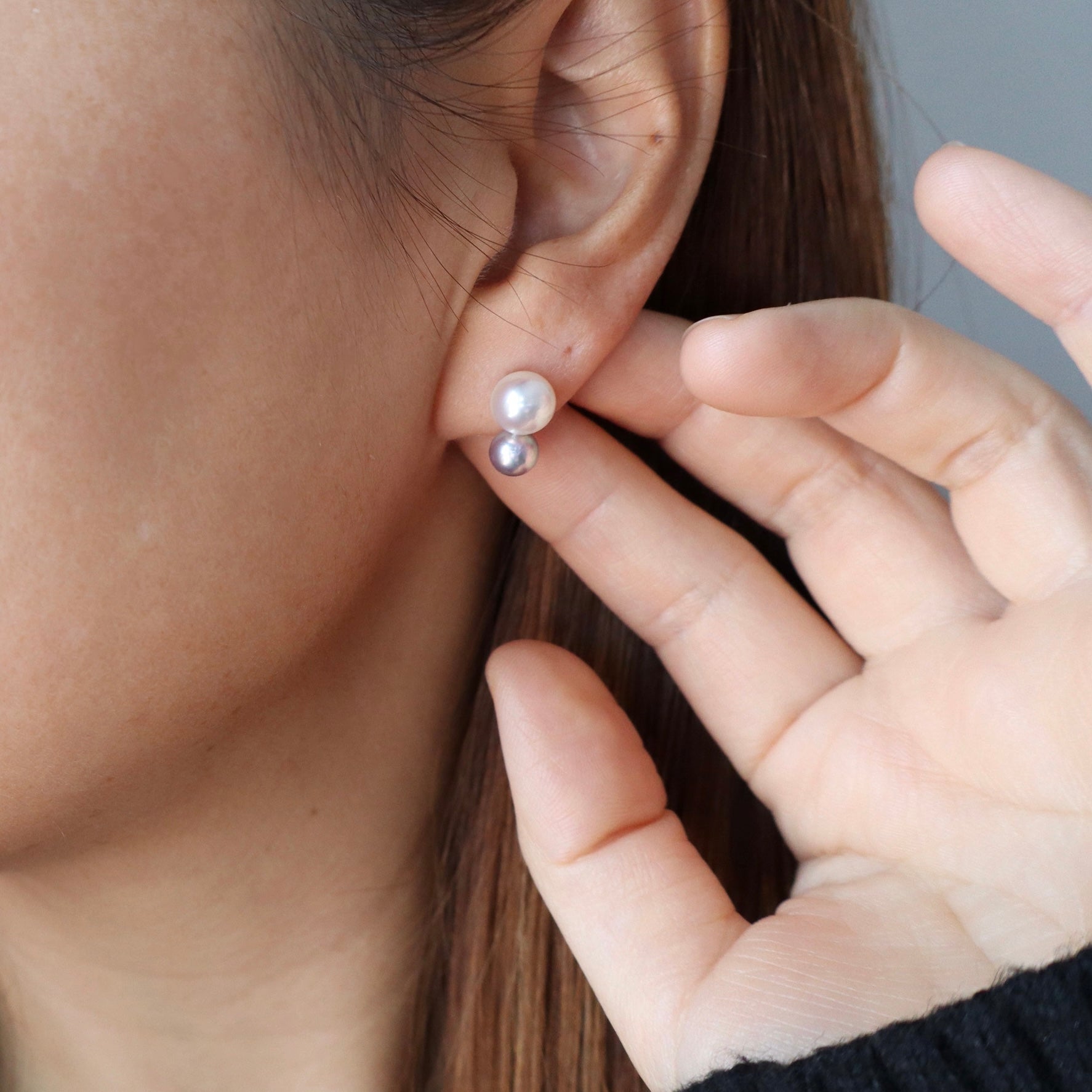 Akoya Baroque Pearl Studs - Blue x White